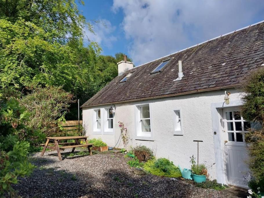 Idyllic Cottage In Peaceful Rural Location Helensburgh Exterior photo